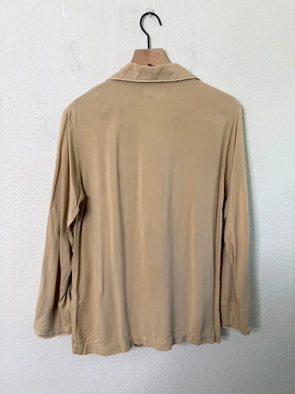 Sleeper Beige Feathers Party Pyjama Button Down Pajama‎ Lounge Top Womens Size S